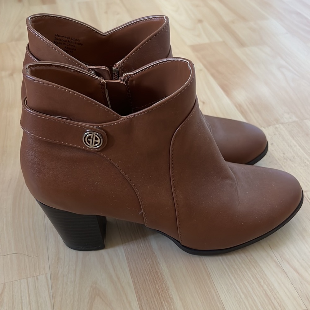 Giani Bernini ankle boots
